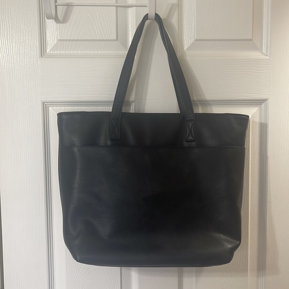 FAWN DESIGN TOTE - Picture 2 of 8